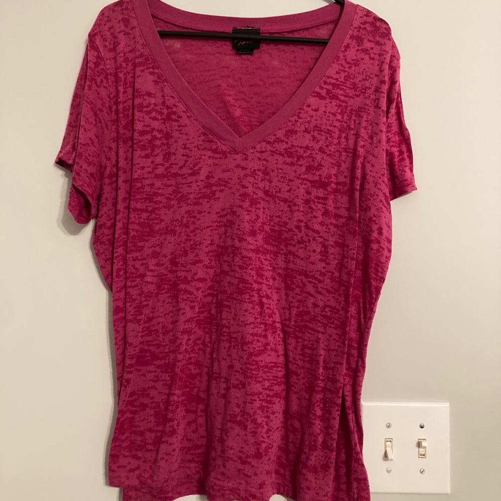 EUC - Torrid burnout tee